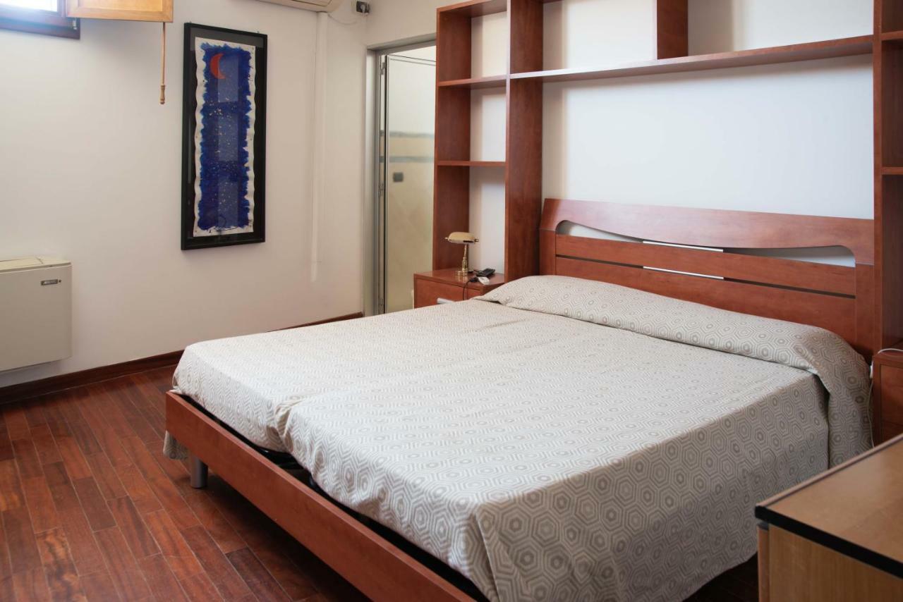 Abaca Rooms Lecce Esterno foto